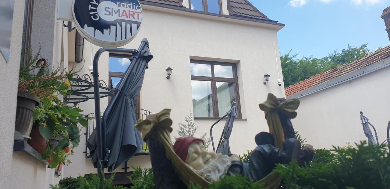 City Smart Ниш Екстер'єр фото